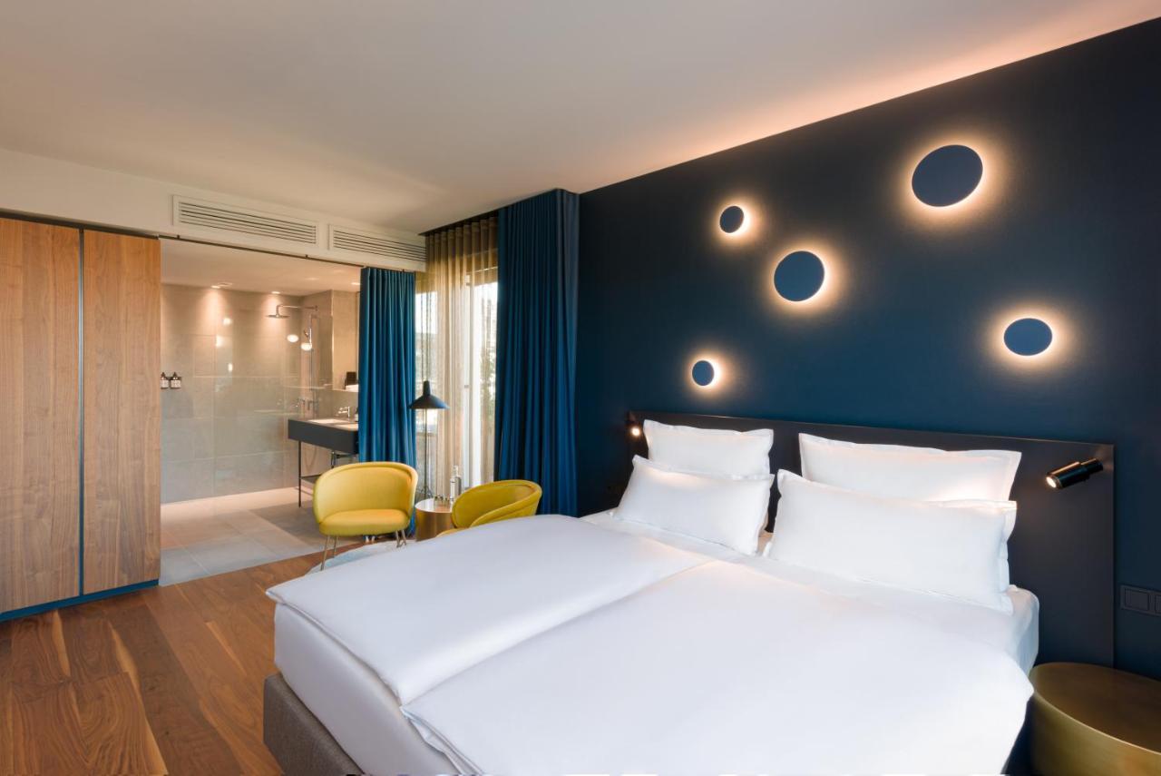 Emilu Design Hotel Stuttgart Exterior photo